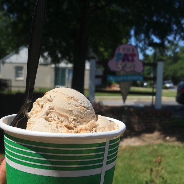 Photos à Four Fat Cows Ice Cream and Bakery Marchand de glaces à