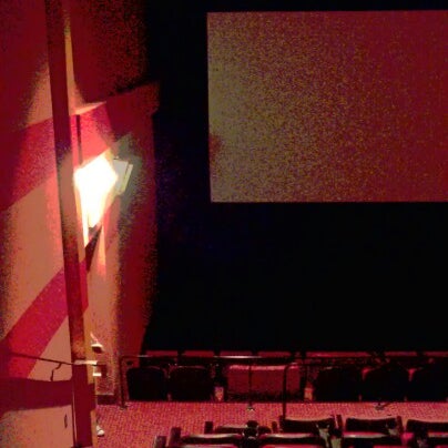 Photo prise au The Majestic Performing Arts and Cinema Center par Wendee D. le11/16/2012