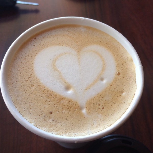 Foto diambil di The Palace Coffee Company oleh Cheile O. pada 1/5/2014
