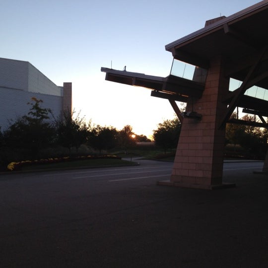 Sky Parking Valet Parking