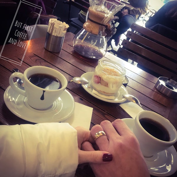 2/16/2019 tarihinde Çağla K.ziyaretçi tarafından drip coffee | ist'de çekilen fotoğraf