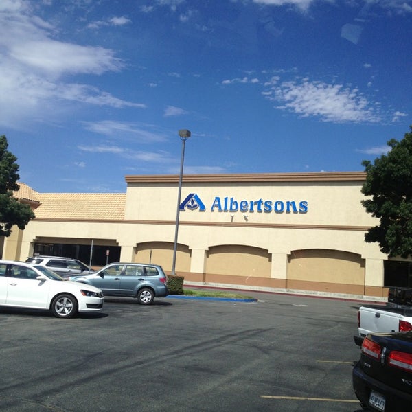 Albertsons, 300 S Highland Springs Ave #7, Banning, CA, albertsons, Market,...
