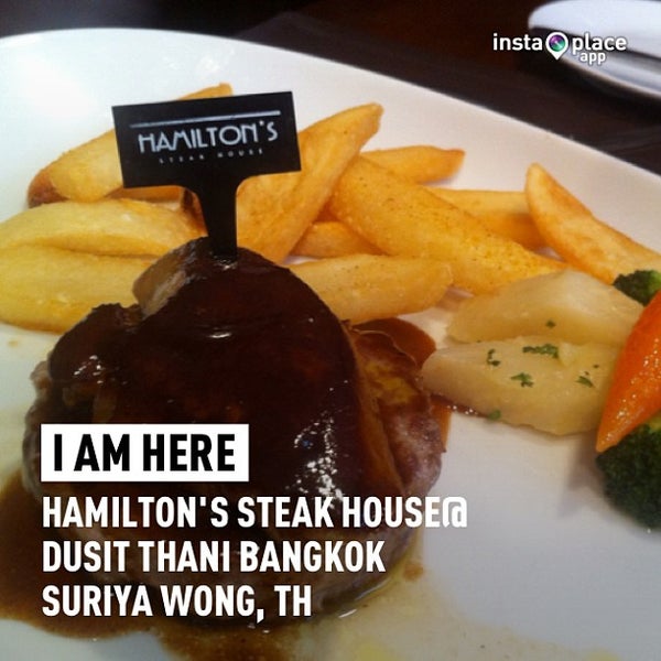 Foto tomada en Hamilton&#39;s Steak House  por Prada~* el 6/28/2013