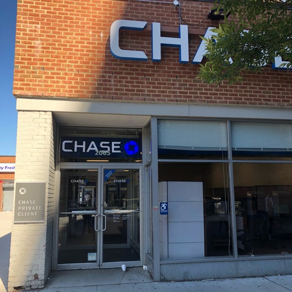 Chase Bank East Harlem 2065 2nd Ave