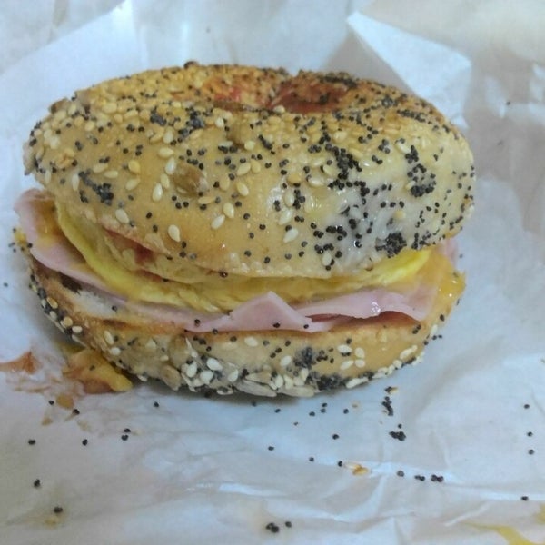 Barton's Bagels Bagel Shop in San Anselmo