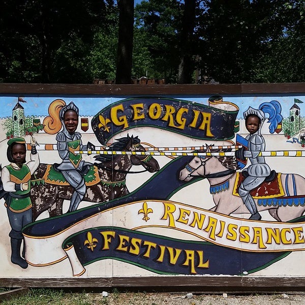 รูปภาพถ่ายที่ The Georgia Renaissance Festival โดย Atl B. เมื่อ 5/23/2015