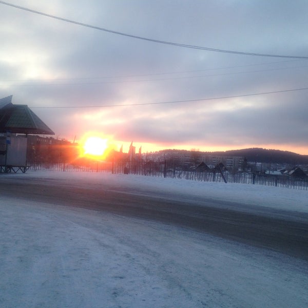 Ревда док ильича 70. Деревообделочников улица ревда. Ревда совхоз ревдинский фотографии. Кирзавод ревда. Док ревда.