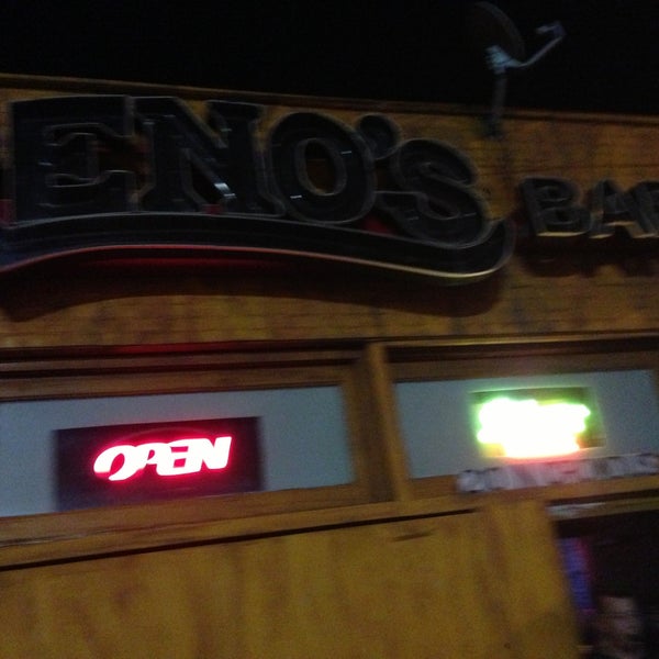 8/11/2013 tarihinde Allison B.ziyaretçi tarafından Reno&#39;s Chop Shop'de çekilen fotoğraf
