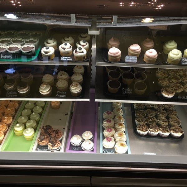 Photo taken at Galaxy Cupcakes by Chris on 3/4/2017