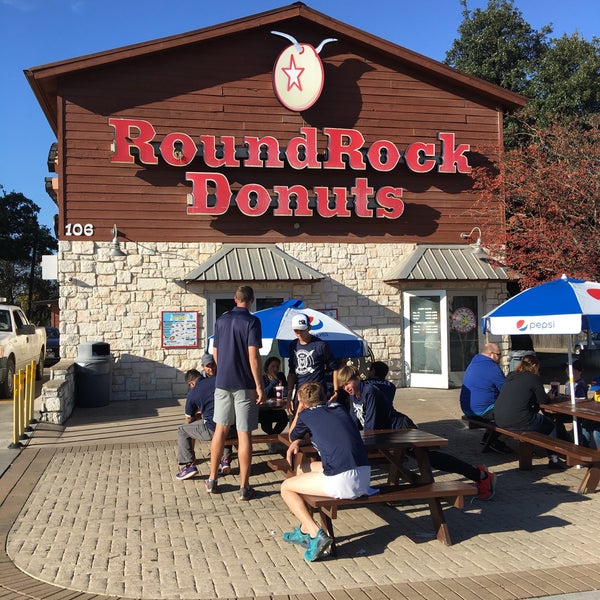 Photo taken at Round Rock Donuts by Chris on 11/9/2019