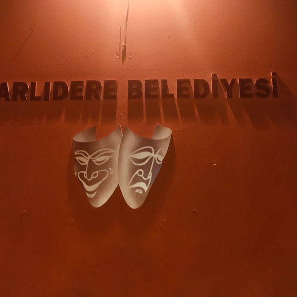 Photo taken at Narlıdere Atatürk Kültür Merkezi by ⚓️ POSEİDON on 1/13/2020