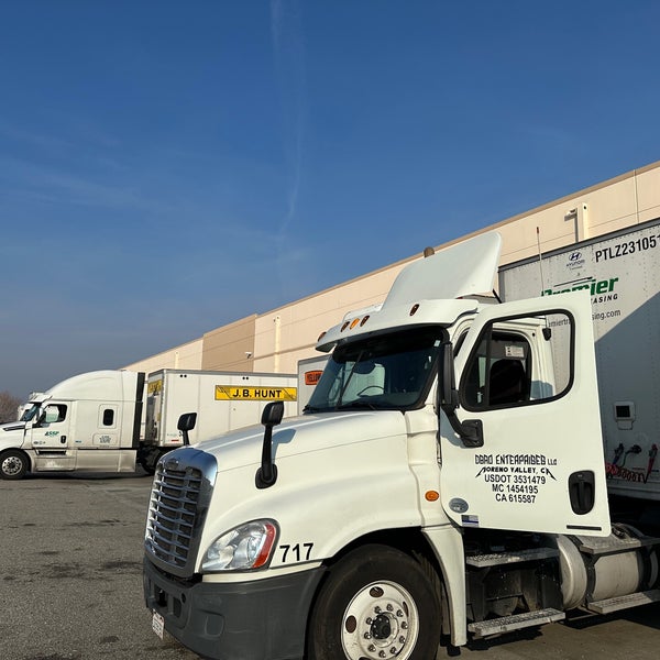 Dollar General Distribution Center Lebec, CA