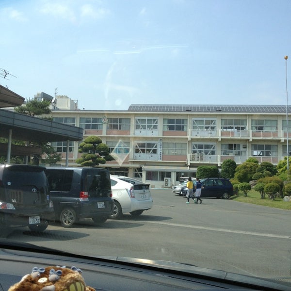 Photos At 埼玉県立松山女子高等学校 High School
