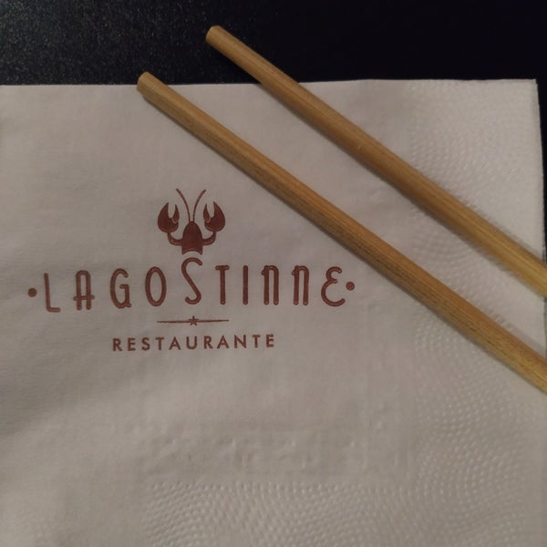 รูปภาพถ่ายที่ Restaurante Lagostinne โดย Crixt O. เมื่อ 4/11/2019