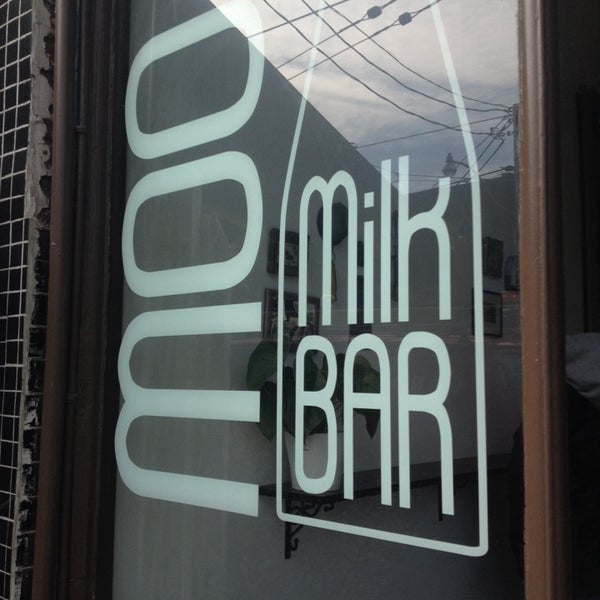 Снимок сделан в Moo Milk Bar пользователем Claire M. 3/11/2014