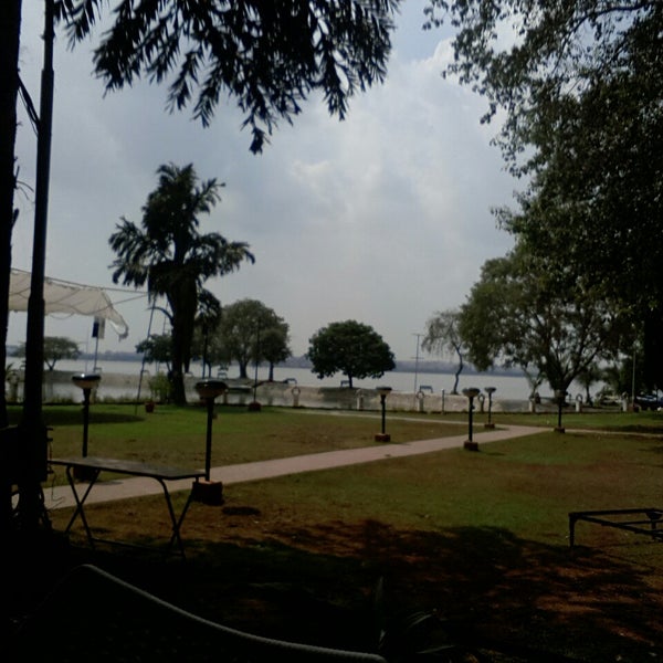 Sailing Annexe 2 tips from 104 visitors