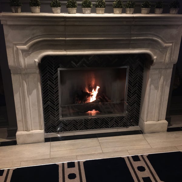 2/18/2018에 K D.님이 Melrose Georgetown Hotel에서 찍은 사진