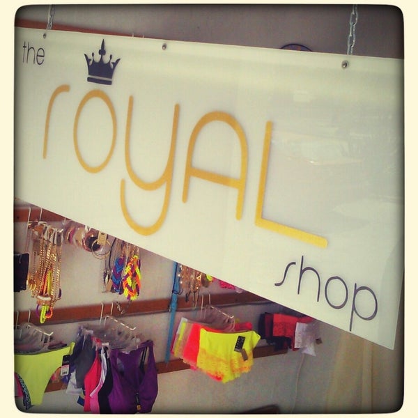 Royale shop. Клан вступить клеш рояль. Royale shop. Метро рояль в пабг шоп. Royale shop.