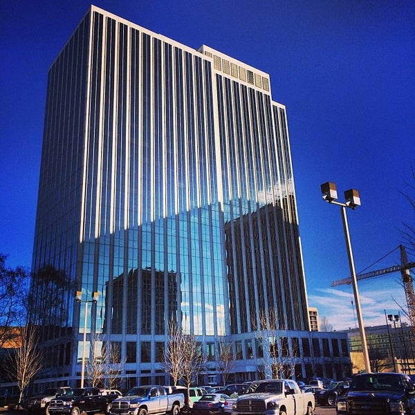 Lloyd Center Tower Structure