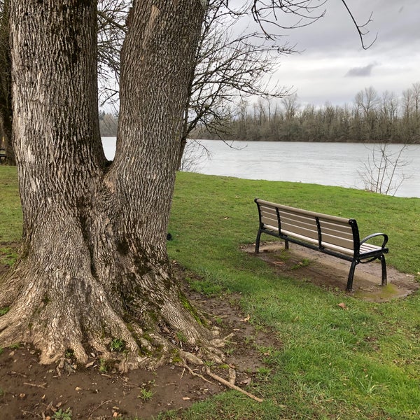 Independence Riverfront Park Park