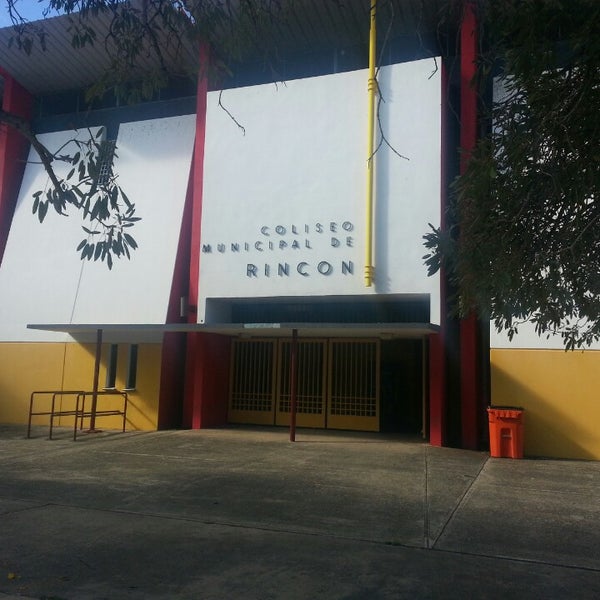 coliseo municipal de rincon Basketball Court