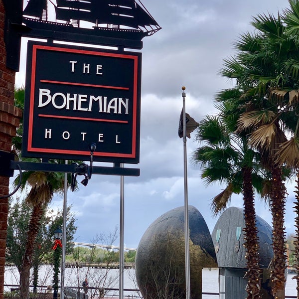 Das Foto wurde bei The Bohemian Hotel Savannah Riverfront, Autograph Collection von Thierry H. am 12/21/2018 aufgenommen