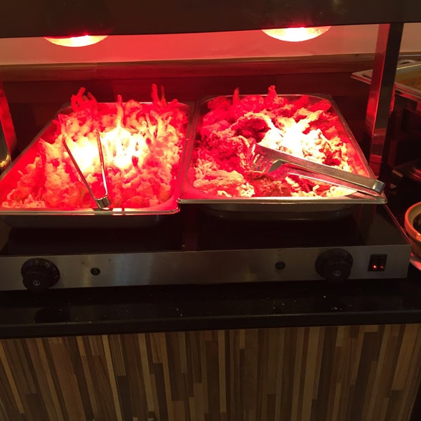 Red Table Restaurant مطعم الطاولة الحمراء البدع 0 tips