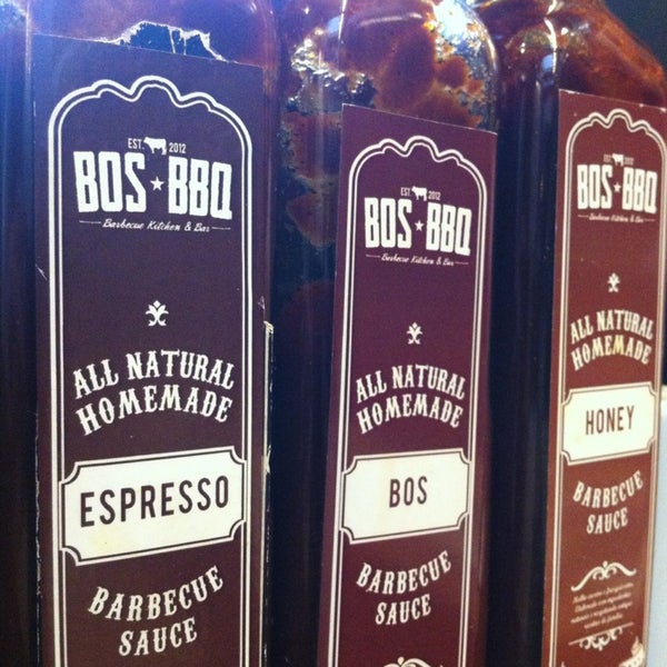 12/30/2012にIgor A.がBOS BBQ - Barbecue Kitchen &amp; Barで撮った写真