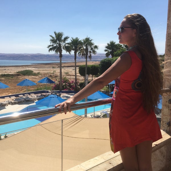Das Foto wurde bei Ramada Resort by Wyndham Dead Sea von Kristina G. am 5/8/2016 aufgenommen