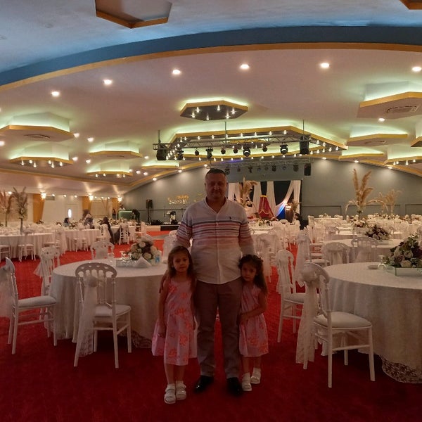Photos At Wedding Park Point Ballroom In Adana