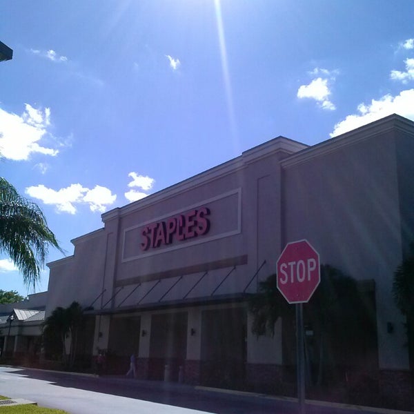 Staples Office Supply Store in Naples