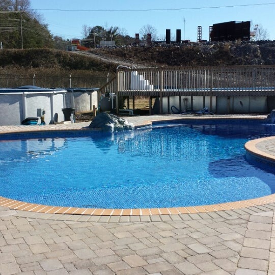 Aurora Pool, Spa & Billiard Gallery 1 tip