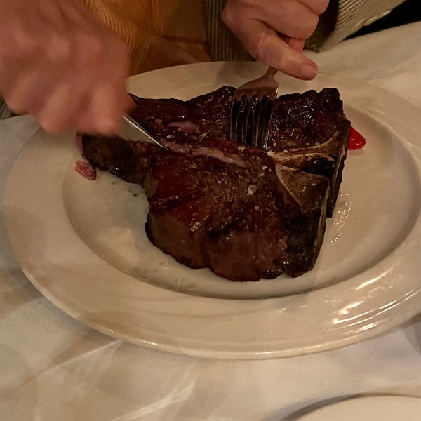 Photo taken at Keens Steakhouse by Laura F. on 8/20/2023