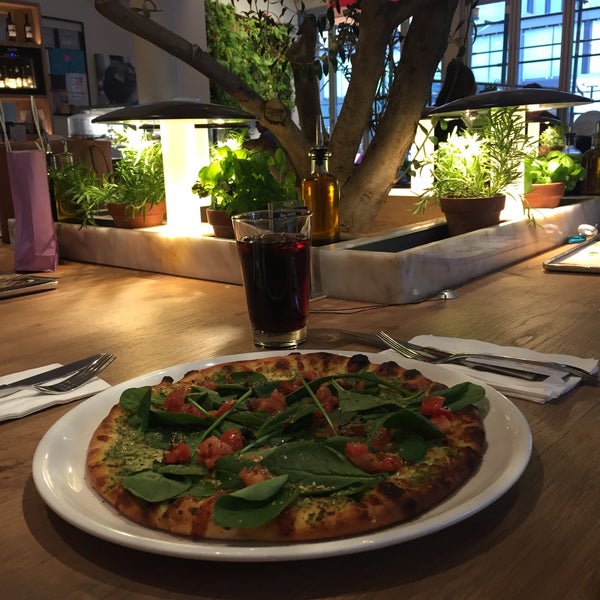 Photo taken at Vapiano by Vincent M. on 11/20/2018