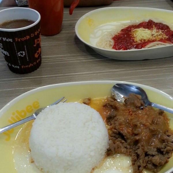 Jollibee Fast Food Restaurant in Pasay City