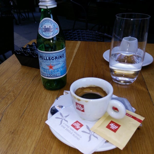 I am a coffee lover and in Bulgaria is very hard to find a good espresso, at Ti bar they serve Illy and is awesome