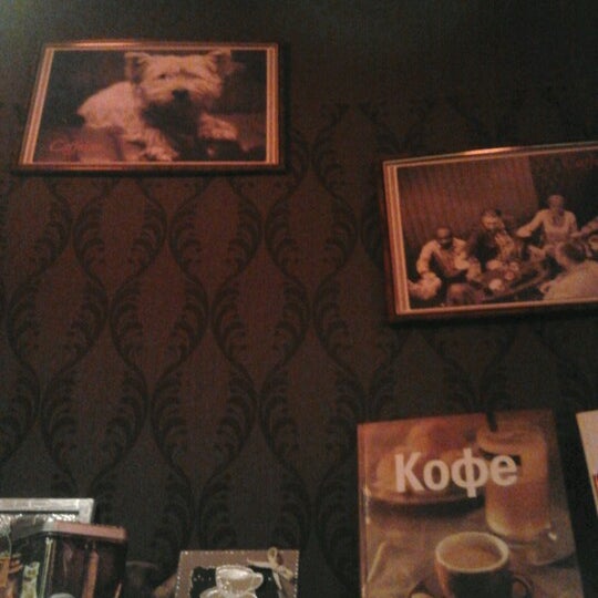 รูปภาพถ่ายที่ Caffeine โดย Ксюша เมื่อ 12/14/2012