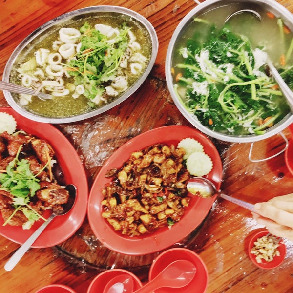 Aroi Thai Signature Taman Emas 3 Tips