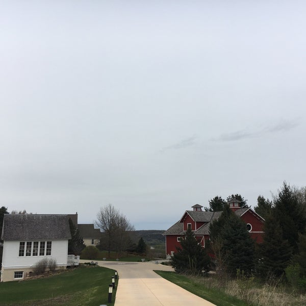 De Novo Barn Decorah, IA