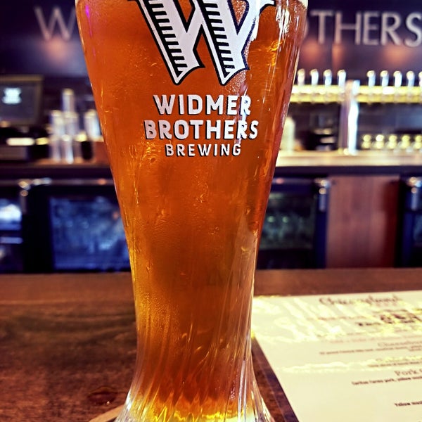 Photo taken at Widmer Brothers Brewing Company by Tameika on 6/25/2018