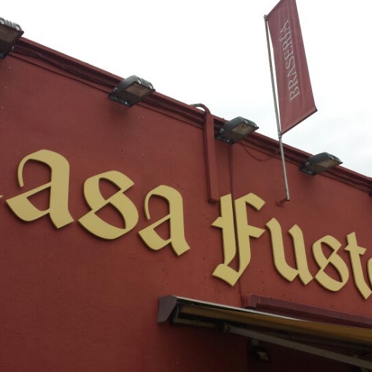 Photo taken at Casa Fuster by Eduardo D. on 5/24/2014