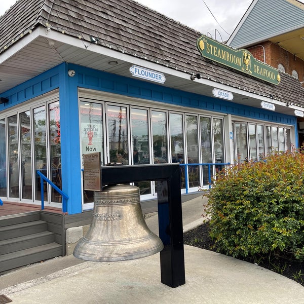 The Steam Room Seafood Restaurant in Port Jefferson