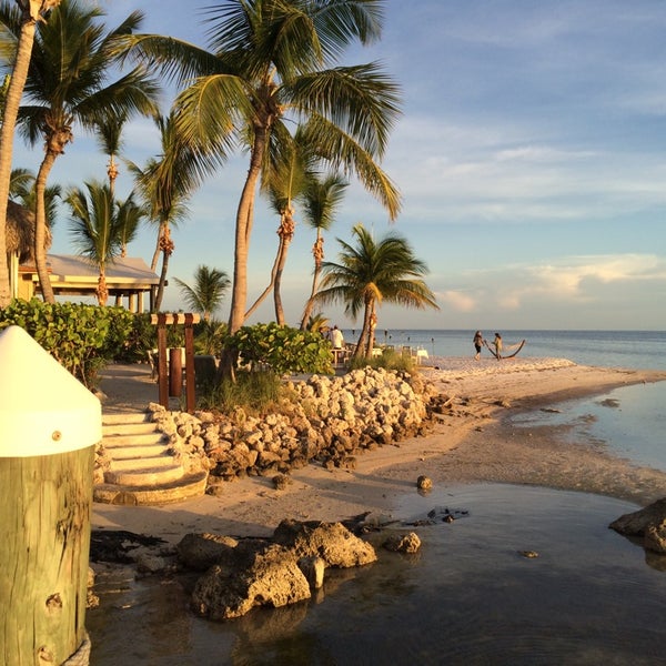 Foto diambil di Little Palm Island Resort &amp; Spa oleh Harrison B. pada 8/12/2014