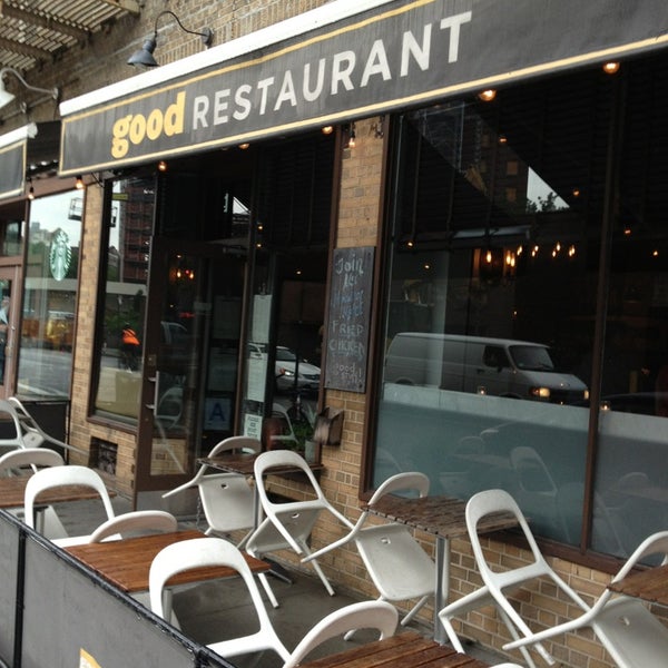 Foto tirada no(a) Good Restaurant por Joel U. em 5/23/2013