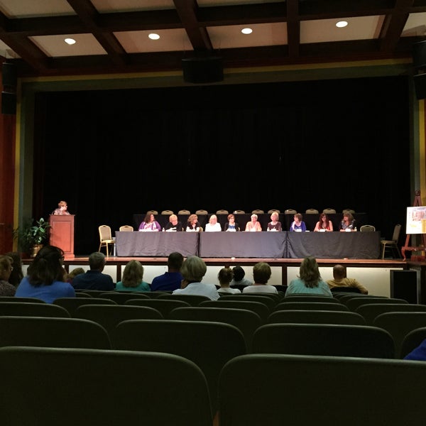 The Suffolk Center of Cultural Arts 1 Tipp