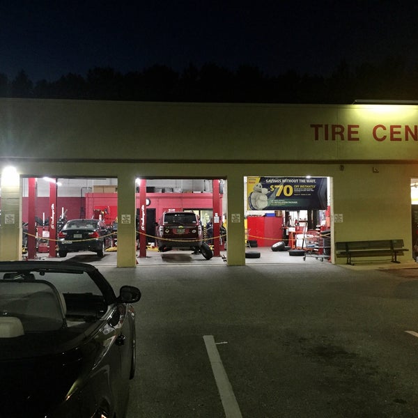 Costco Tire Service Center JANAFMilitary Circle 850 Glenrock Rd