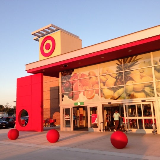 can target employees wear leggings in nj 2020