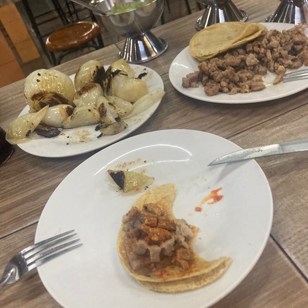 Taquería "El Buen Taco" Av. José López Portillo