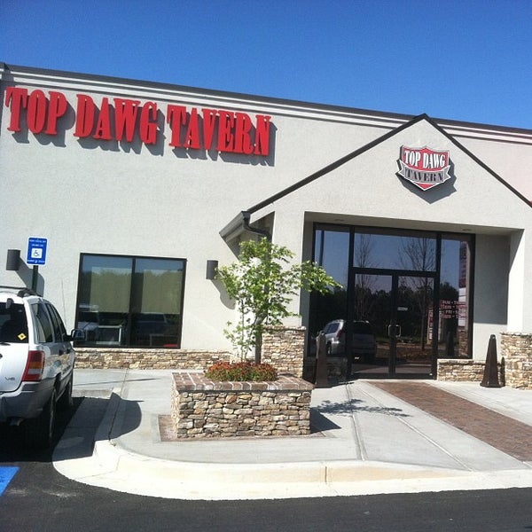 photos-at-top-dawg-tavern-21-tips-from-341-visitors