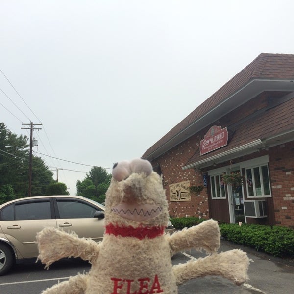 Gary's Meat Market Butcher